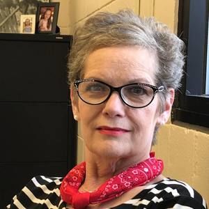 Meet your Posher, Donna